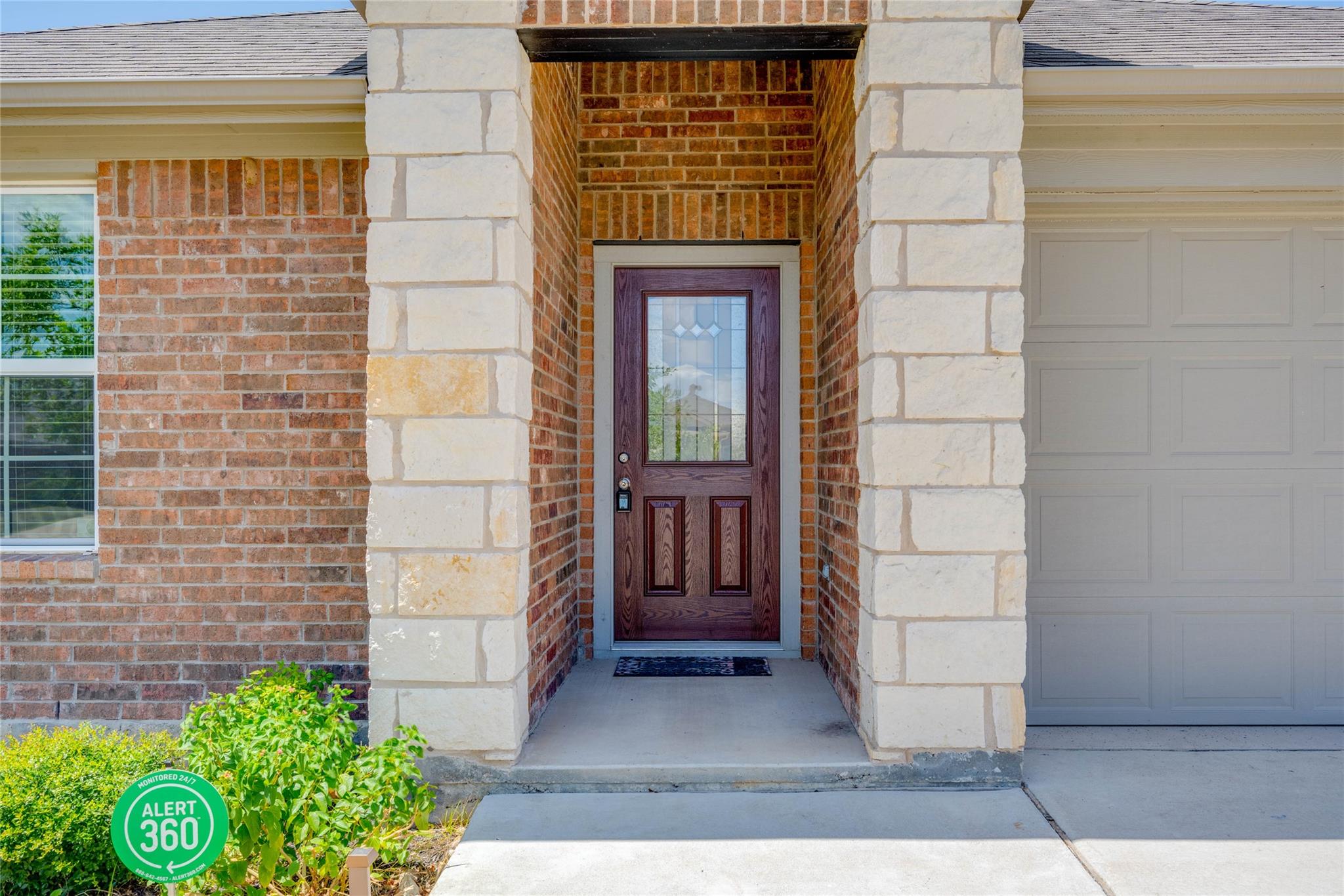 5816 Montrelia DR, Austin, TX 78724 photo 2