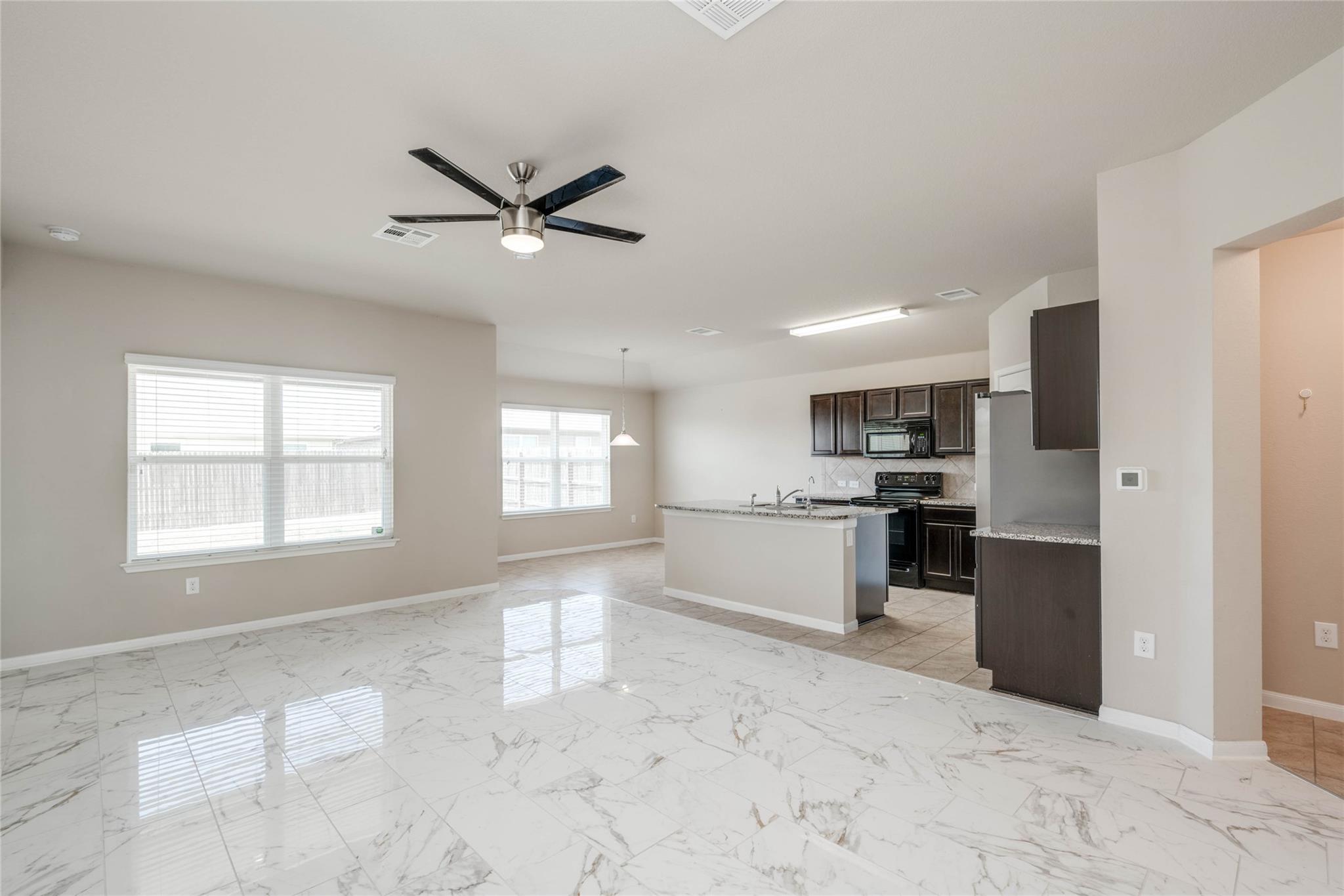 5816 Montrelia DR, Austin, TX 78724 photo 3