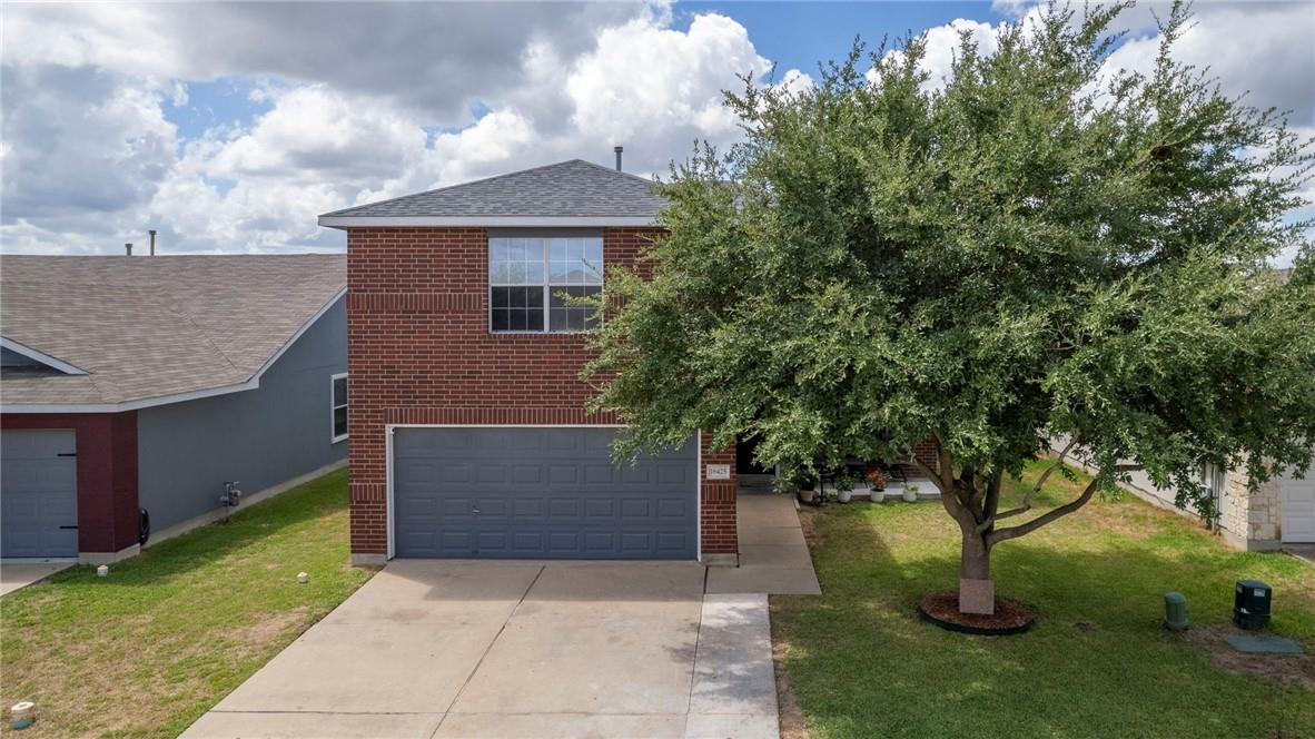 18425 Crestwind LN, Elgin, TX 78621 photo 2