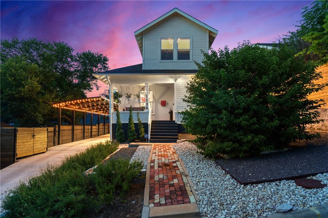 1120 7th ST, Austin, TX 78703 photo 2