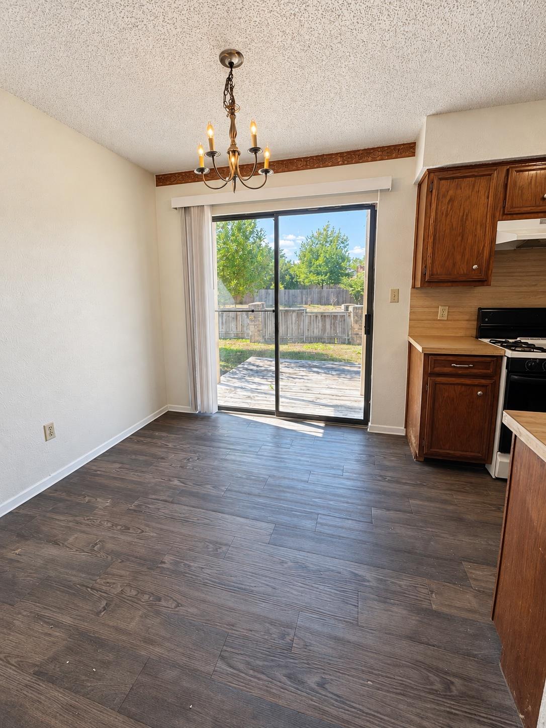 3515 Rollingway CV #B, Round Rock, TX 78681 photo 4
