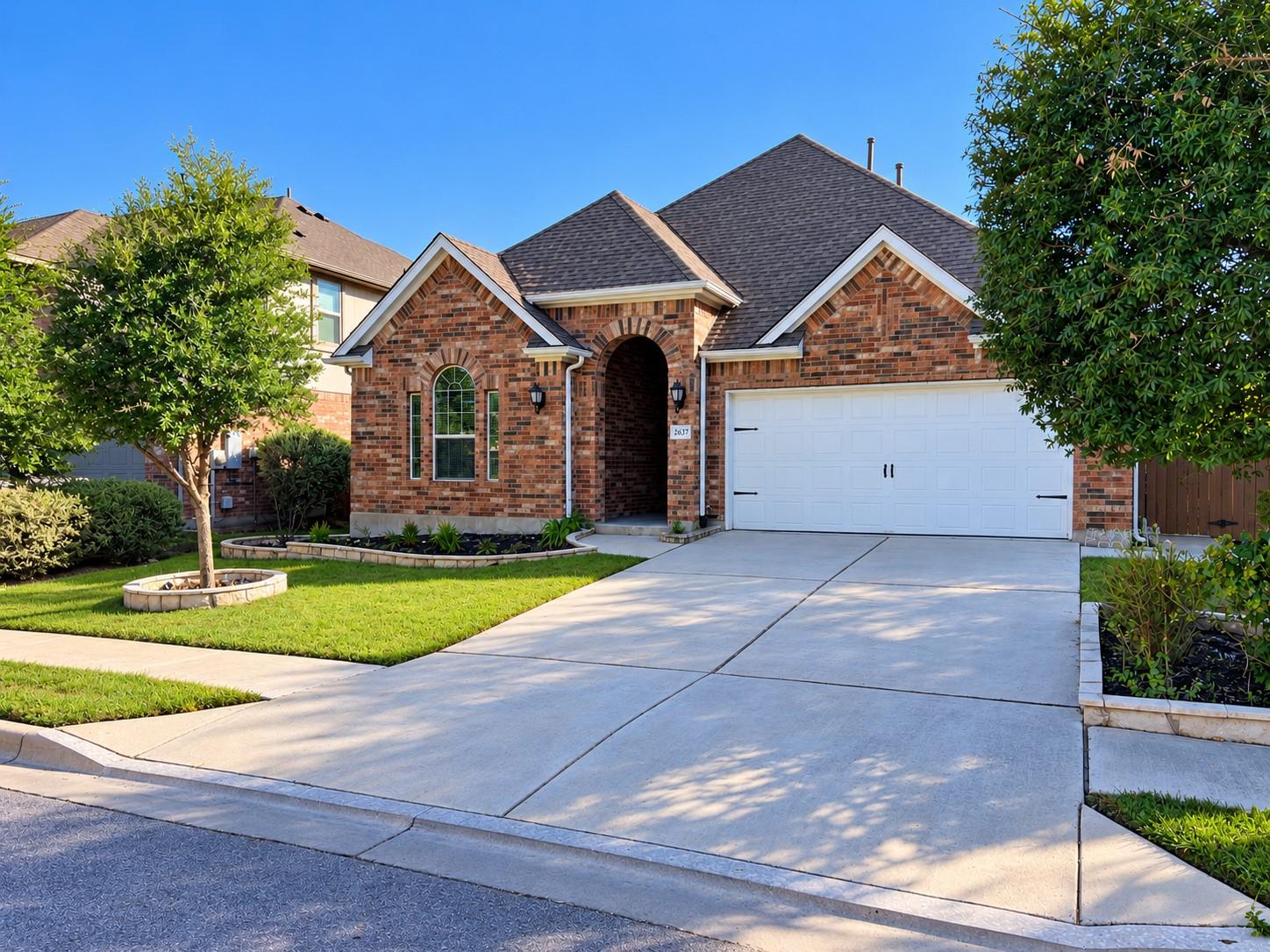 2637 Enza DR, Round Rock, TX 78665 photo 2