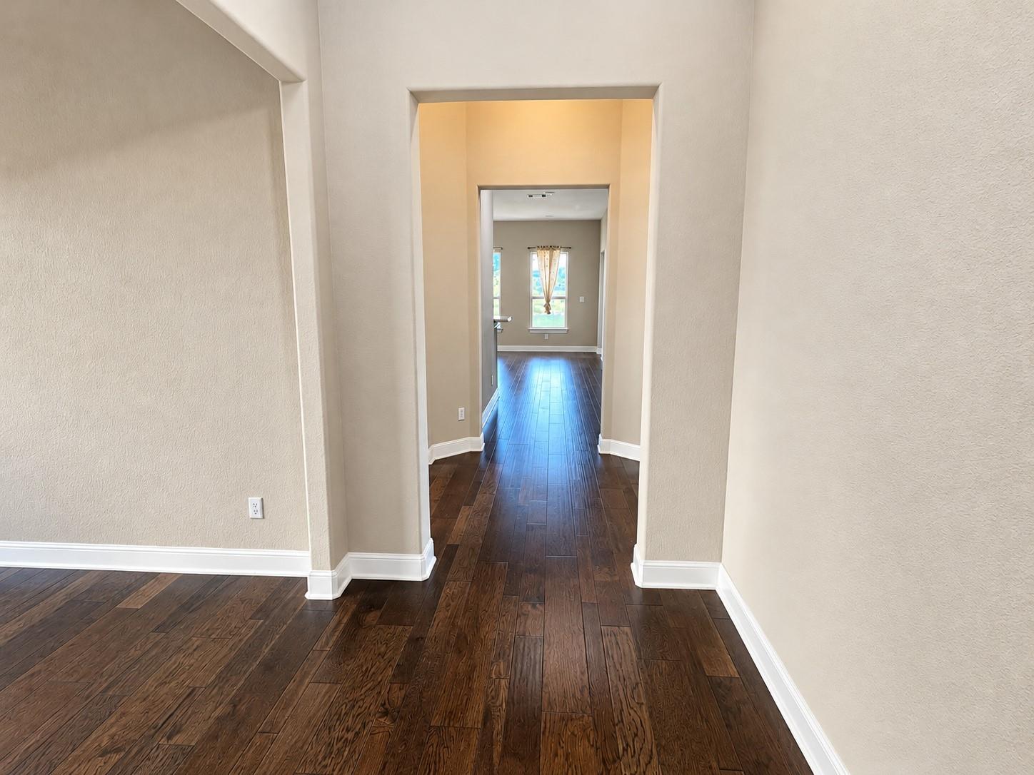 2637 Enza DR, Round Rock, TX 78665 photo 3