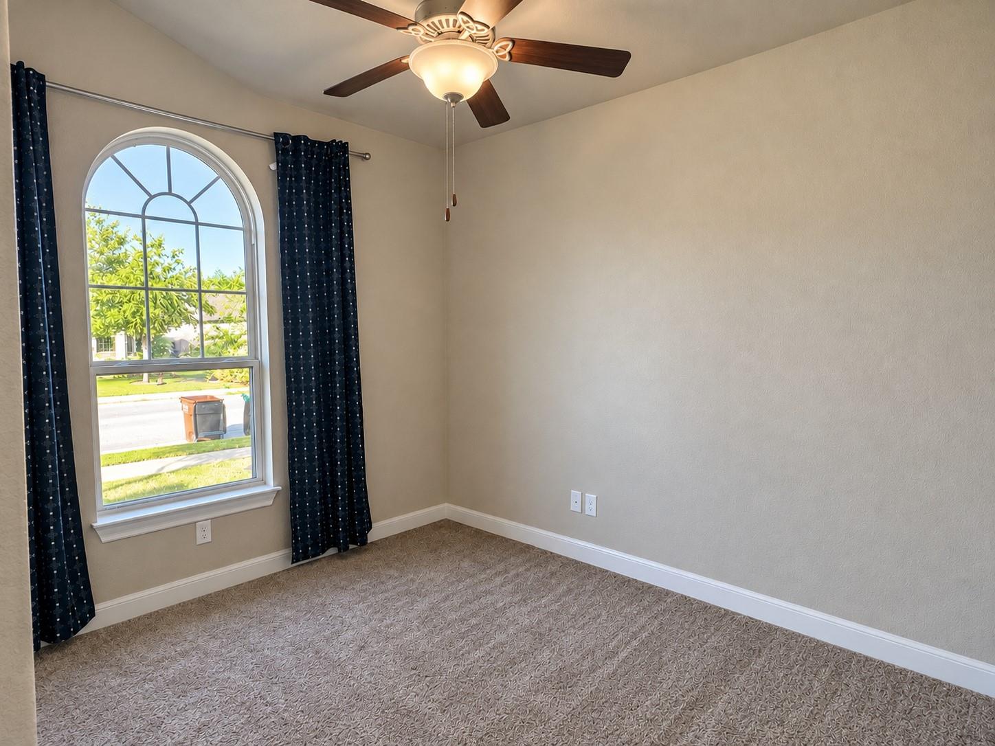 2637 Enza DR, Round Rock, TX 78665 photo 5