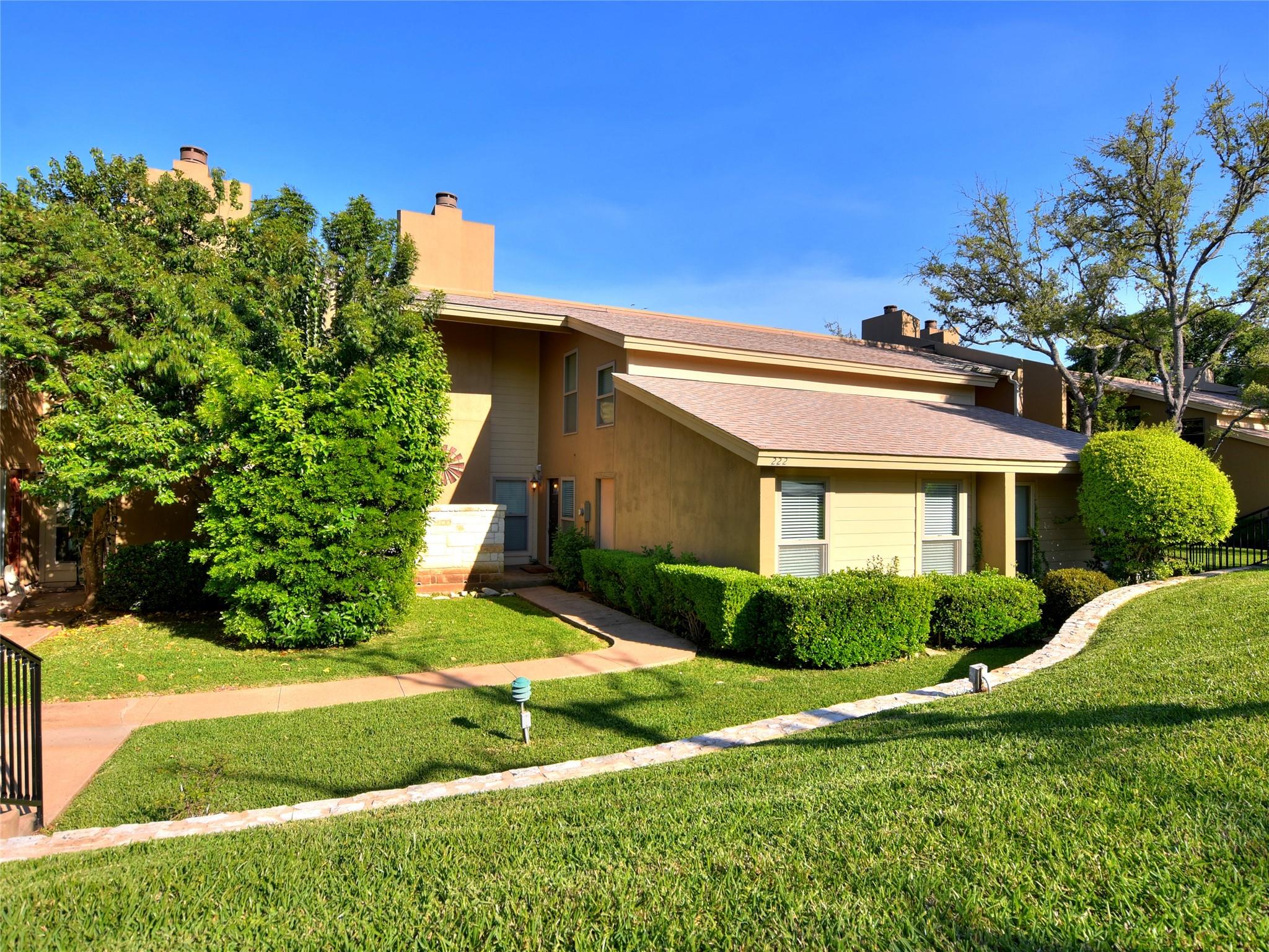 222 Lido ST #J-2, Lakeway, TX 78734 photo 2