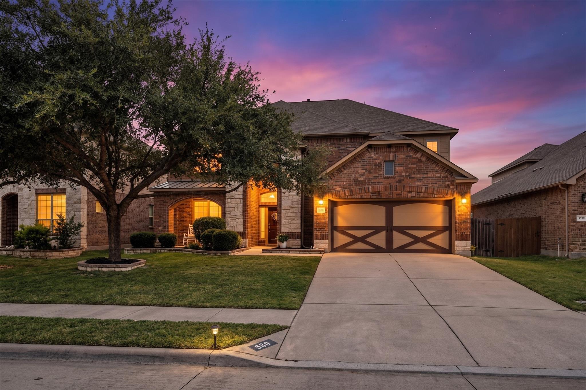580 Clear Springs HOLW, Buda, TX 78610 photo 2