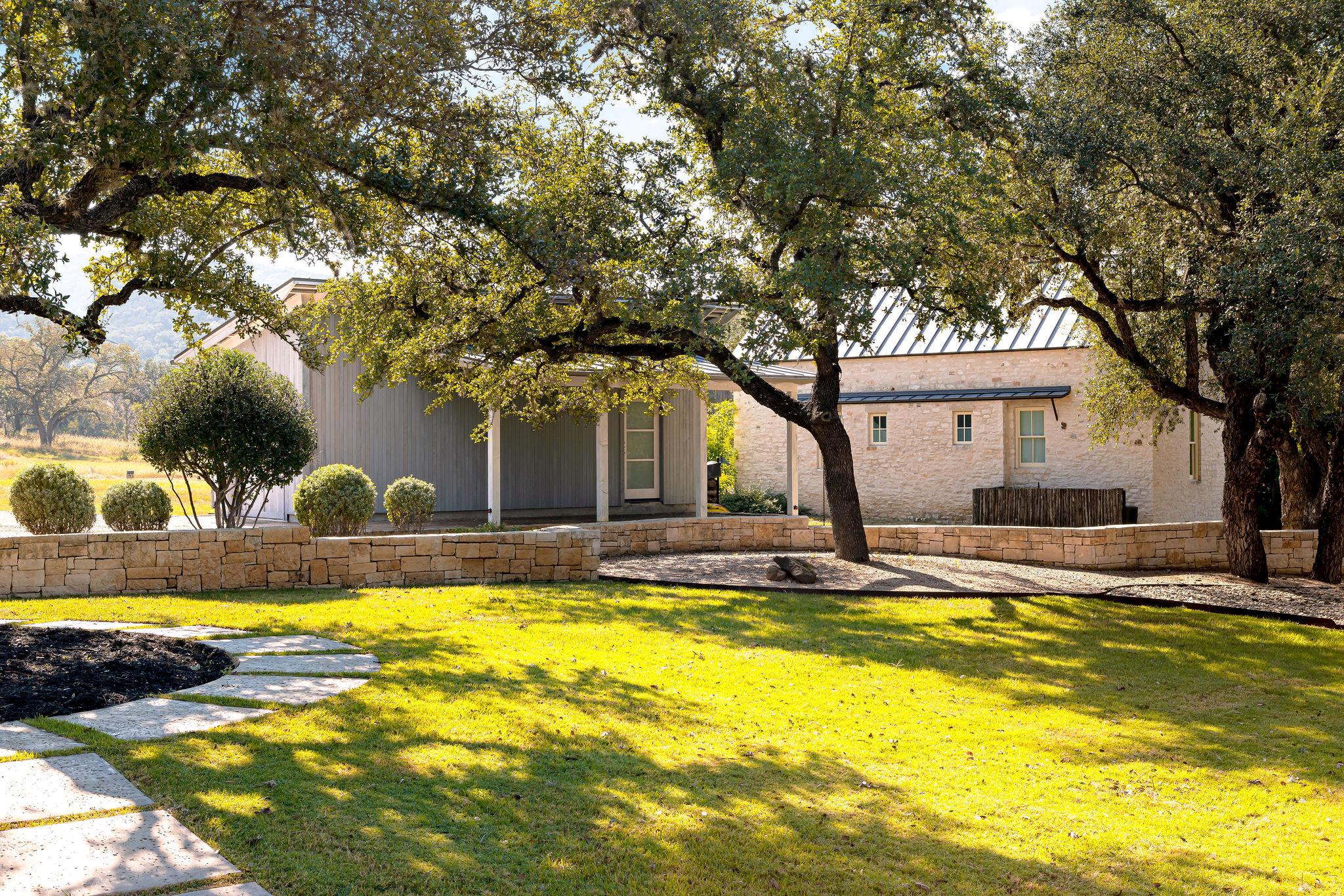 415 Frio Canon TRL, Leakey, TX 78873 photo 3