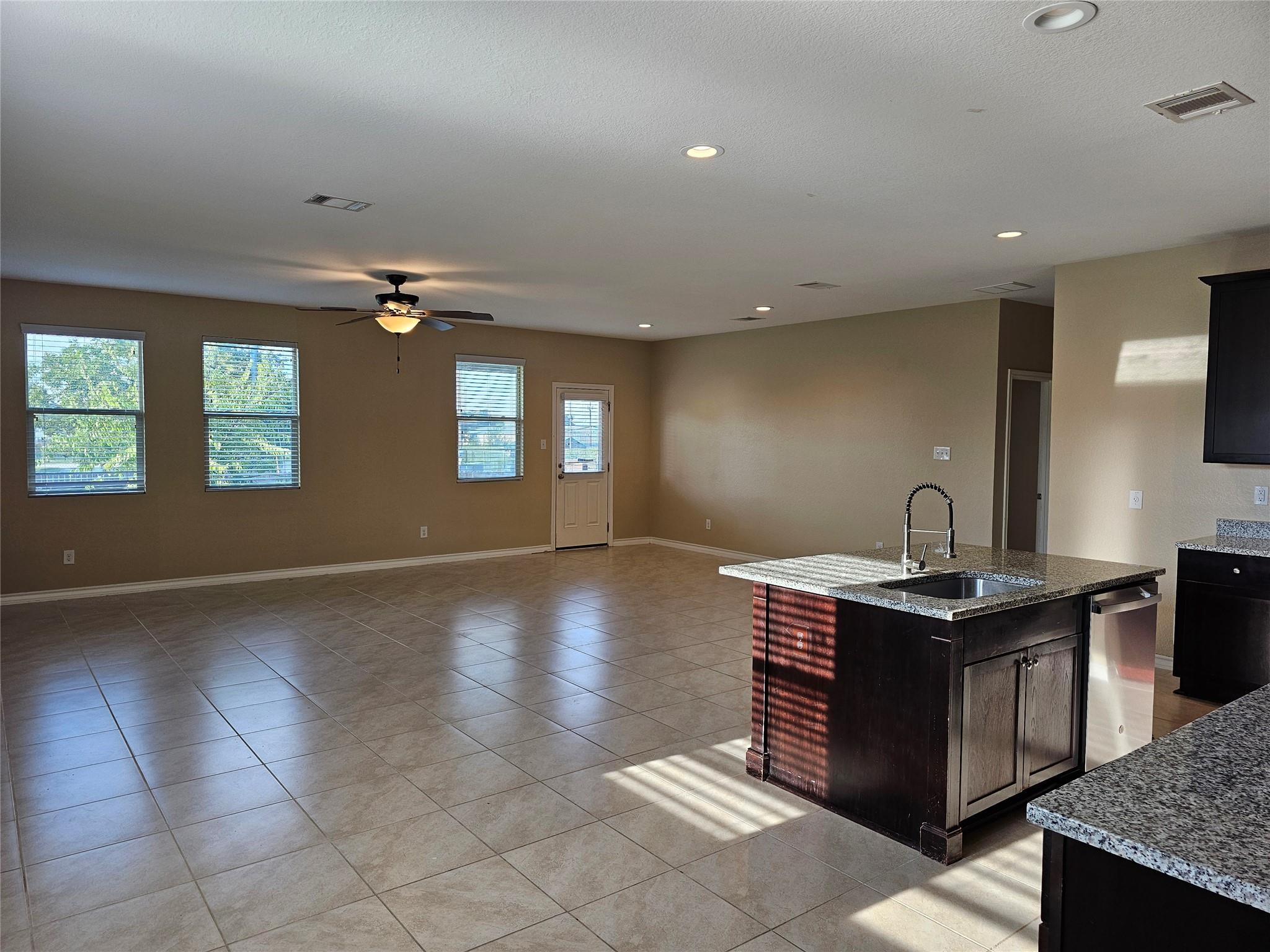 231 Drystone TRL, Liberty Hill, TX 78642 photo 3