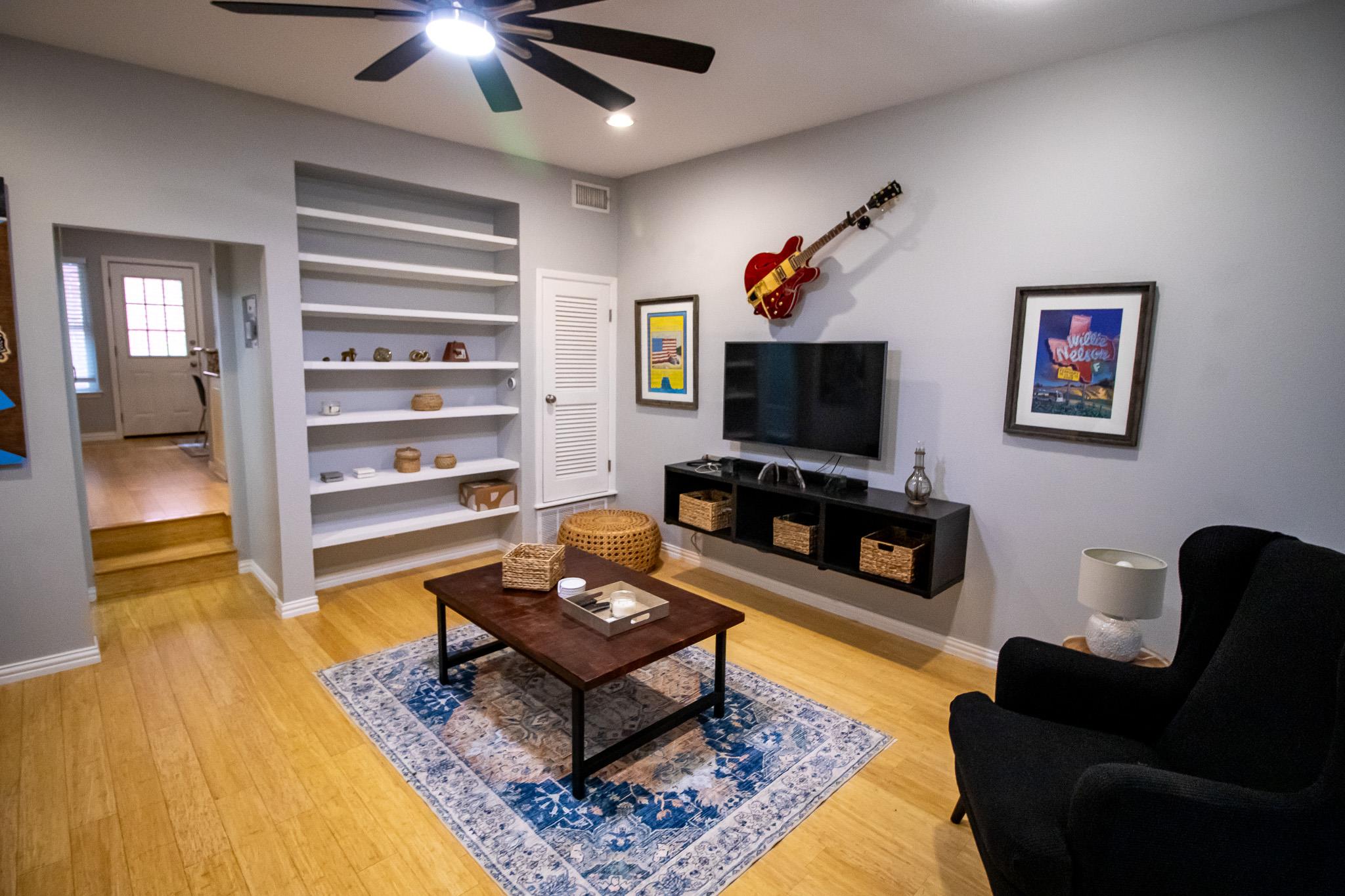 821 Oltorf ST, Austin, TX 78704 photo 3