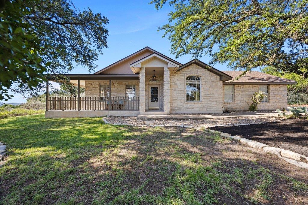 Lago Vista Country Club Estate