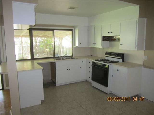 9409 Mountain Quail RD, Austin, TX 78758 photo 3
