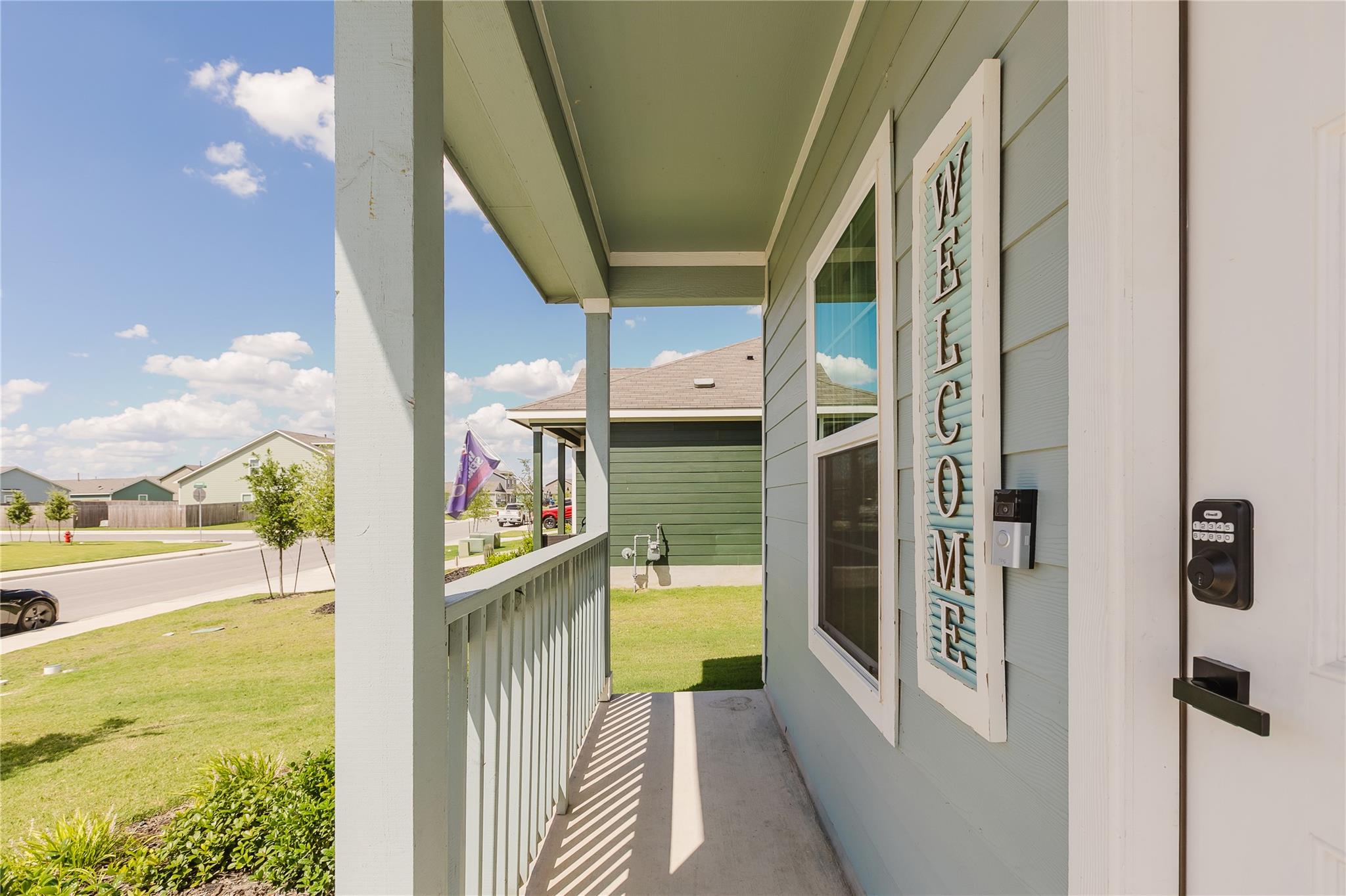 504 Thunderstorm Ave, Lockhart, TX 78644 photo 3