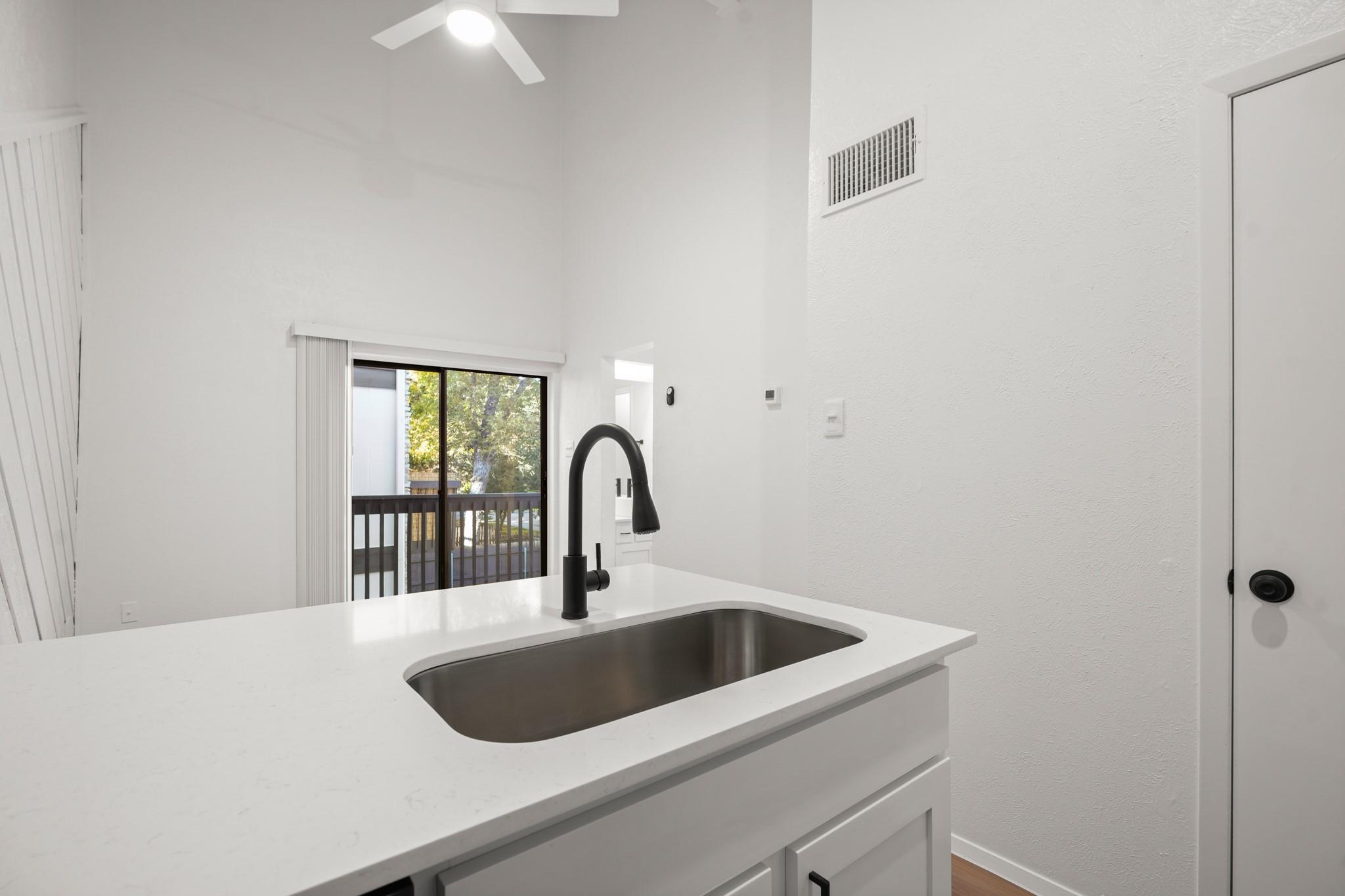 4205 Speedway Ave #201, Austin, TX 78751 photo 4