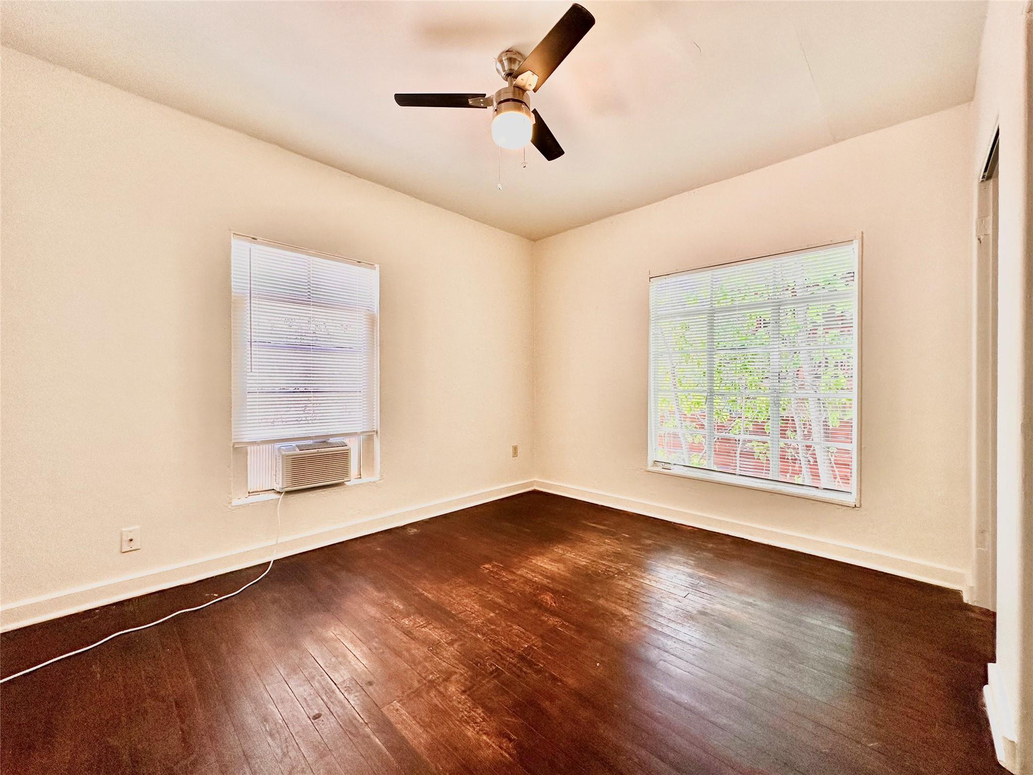 1408 Kirkwood RD #B, Austin, TX 78722 photo 5