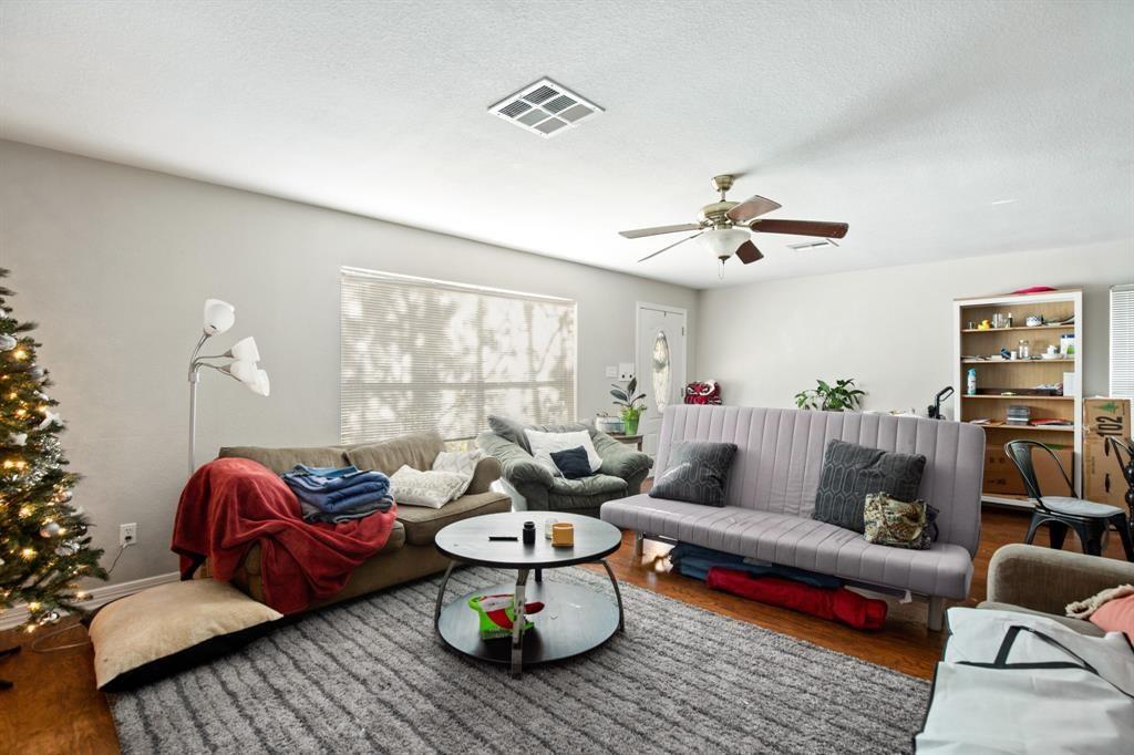 910 51st ST, Austin, TX 78751 photo 3