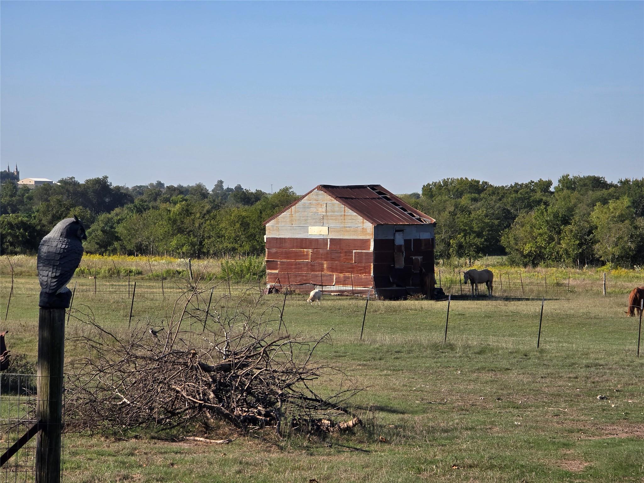 401 County Road 315, Jarrell, TX 76537 photo 5