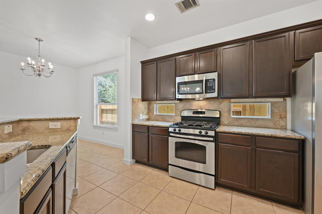 8314 Nicola TRL, Austin, TX 78745 photo 4