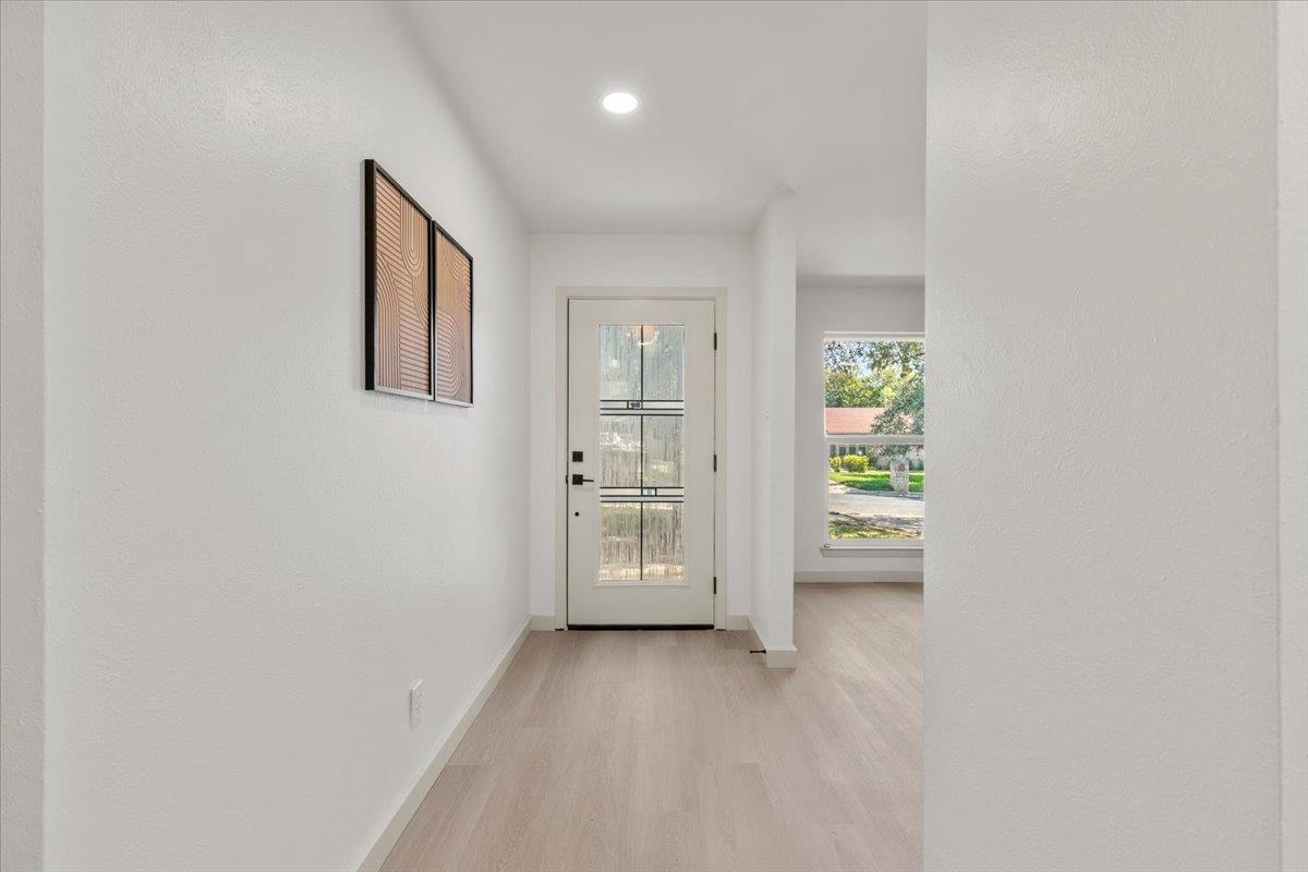 12006 Trianon LN, Austin, TX 78727 photo 5