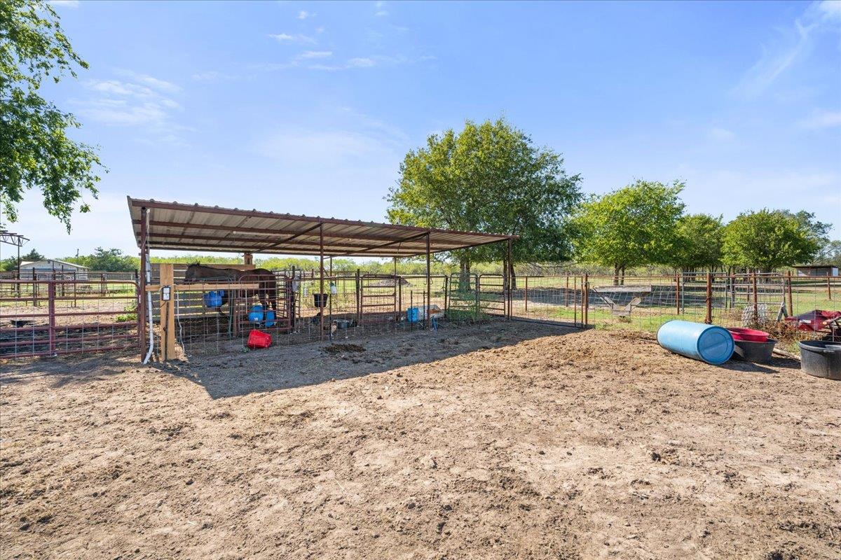 12278 Fm 642, Dawson, TX 76639 photo 3