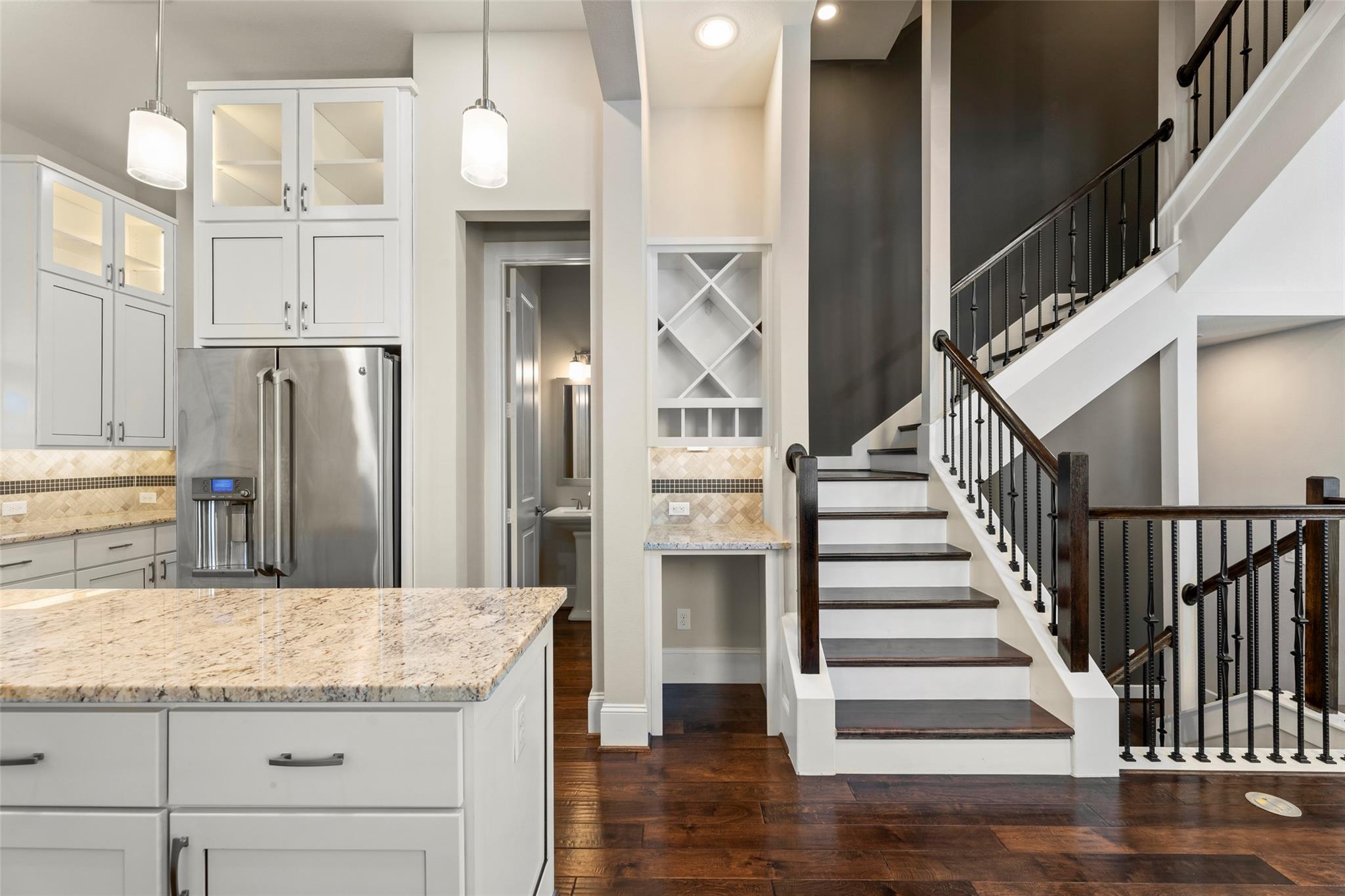 5469 Larkin ST, Houston, TX 77007 photo 4