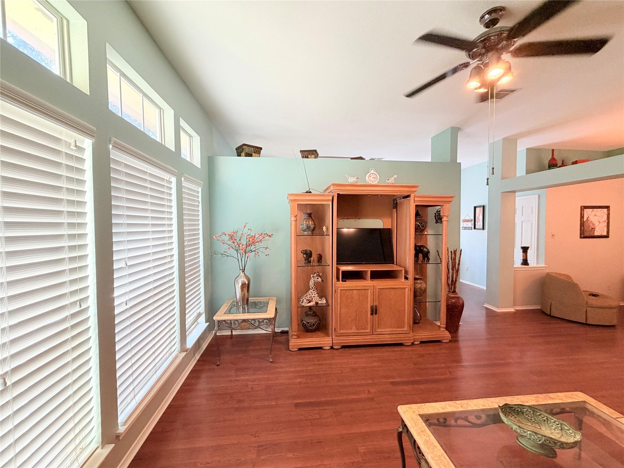 1408 Deepwoods TRL, Leander, TX 78641 photo 5