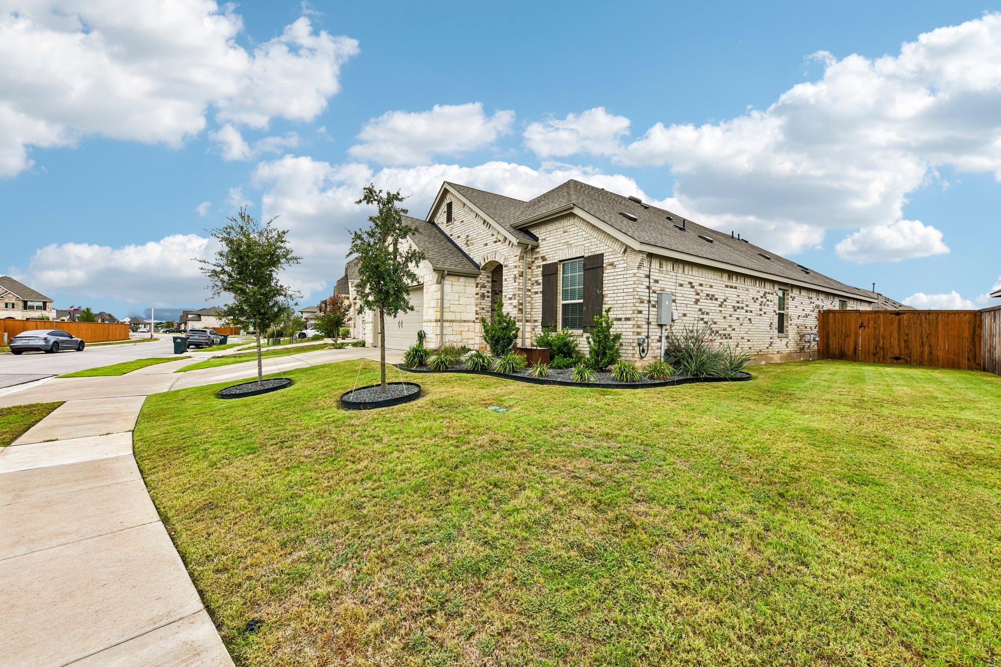 330 Bay Breeze DR, Kyle, TX 78640 photo 5