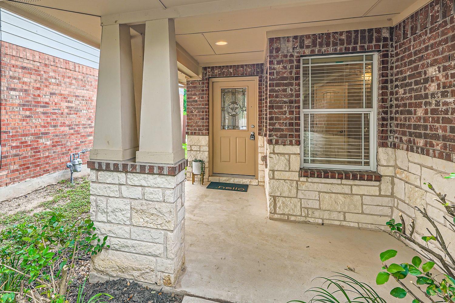 11017 Short Springs DR, Austin, TX 78754 photo 2