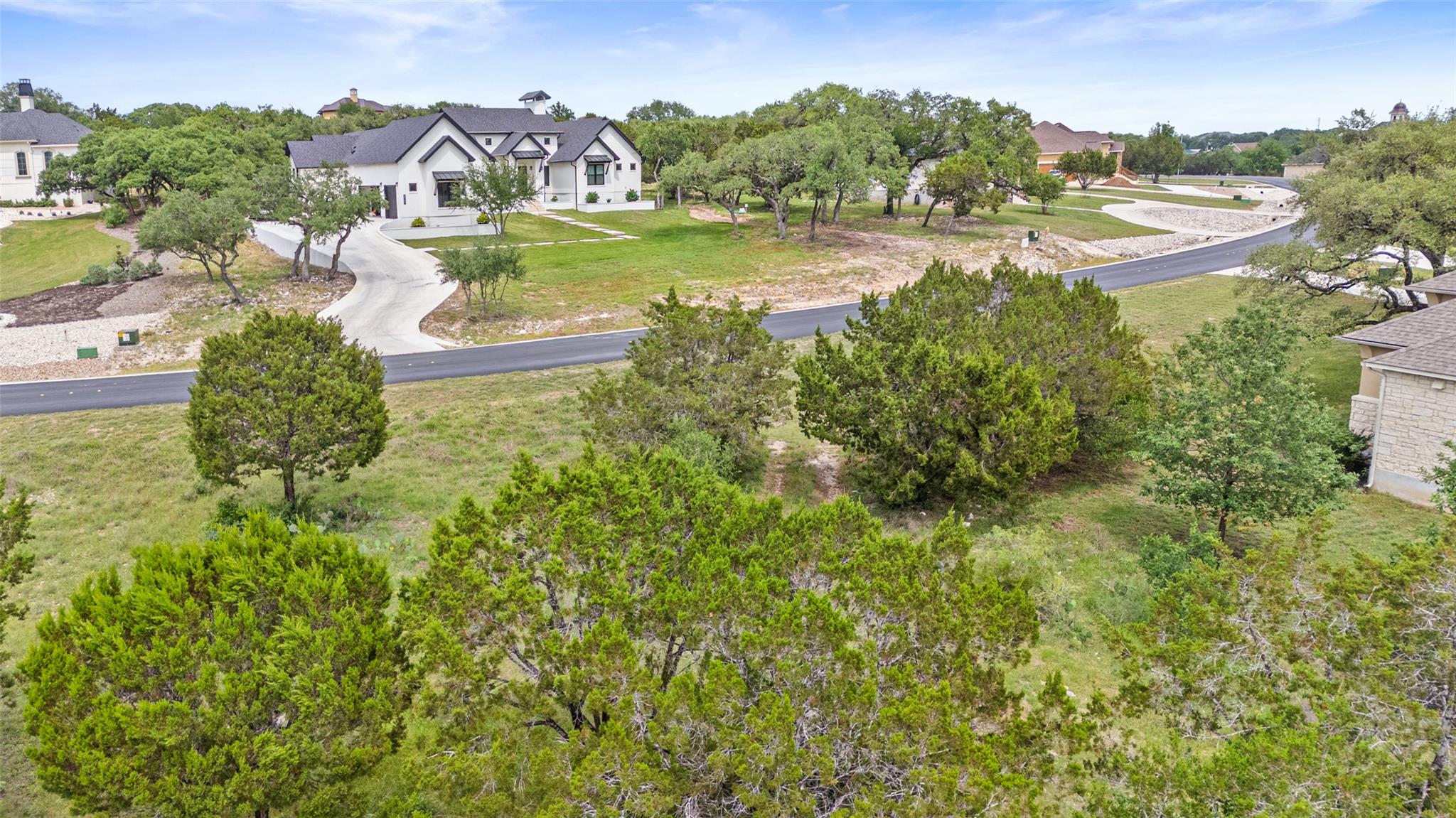 2542 Black Bear DR, New Braunfels, TX 78132 photo 5