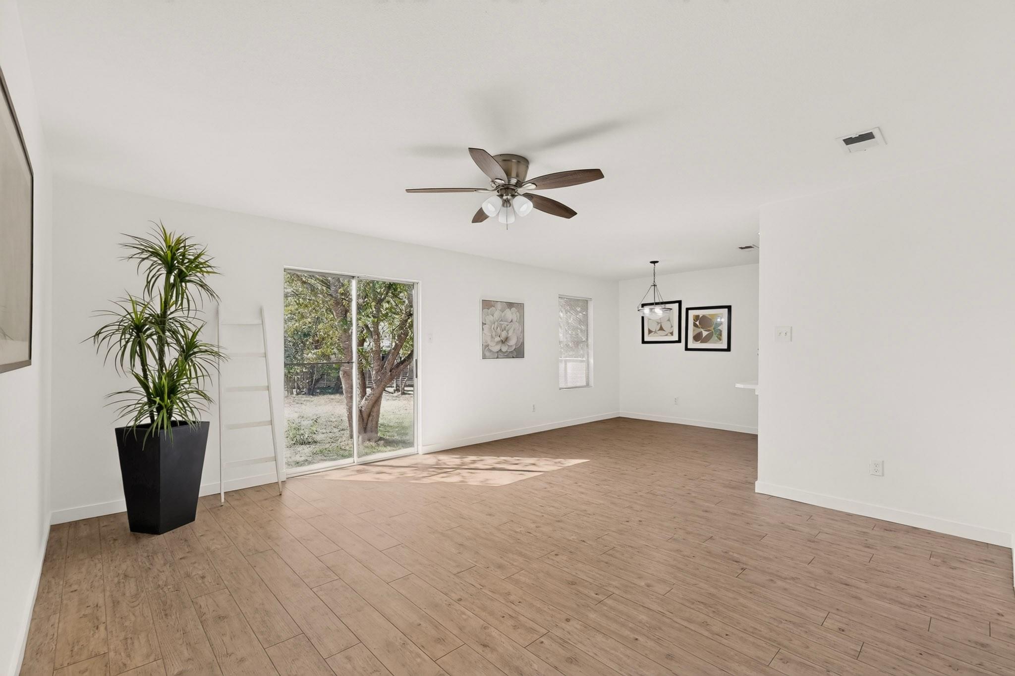 7506 Calumet CV, Austin, TX 78745 photo 3
