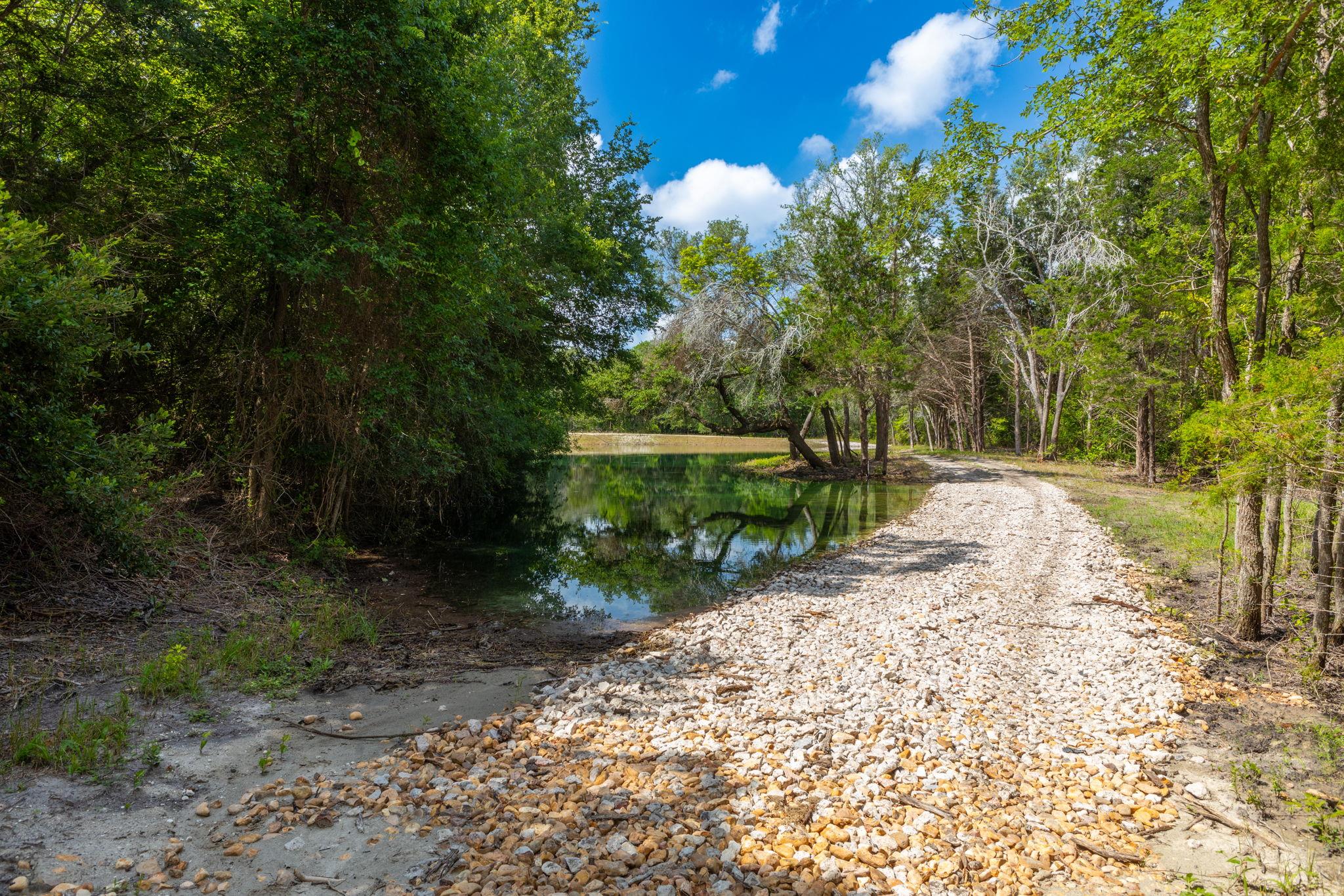 2088 (Tract #3) Baca LOOP, Flatonia, TX 78941 photo 3