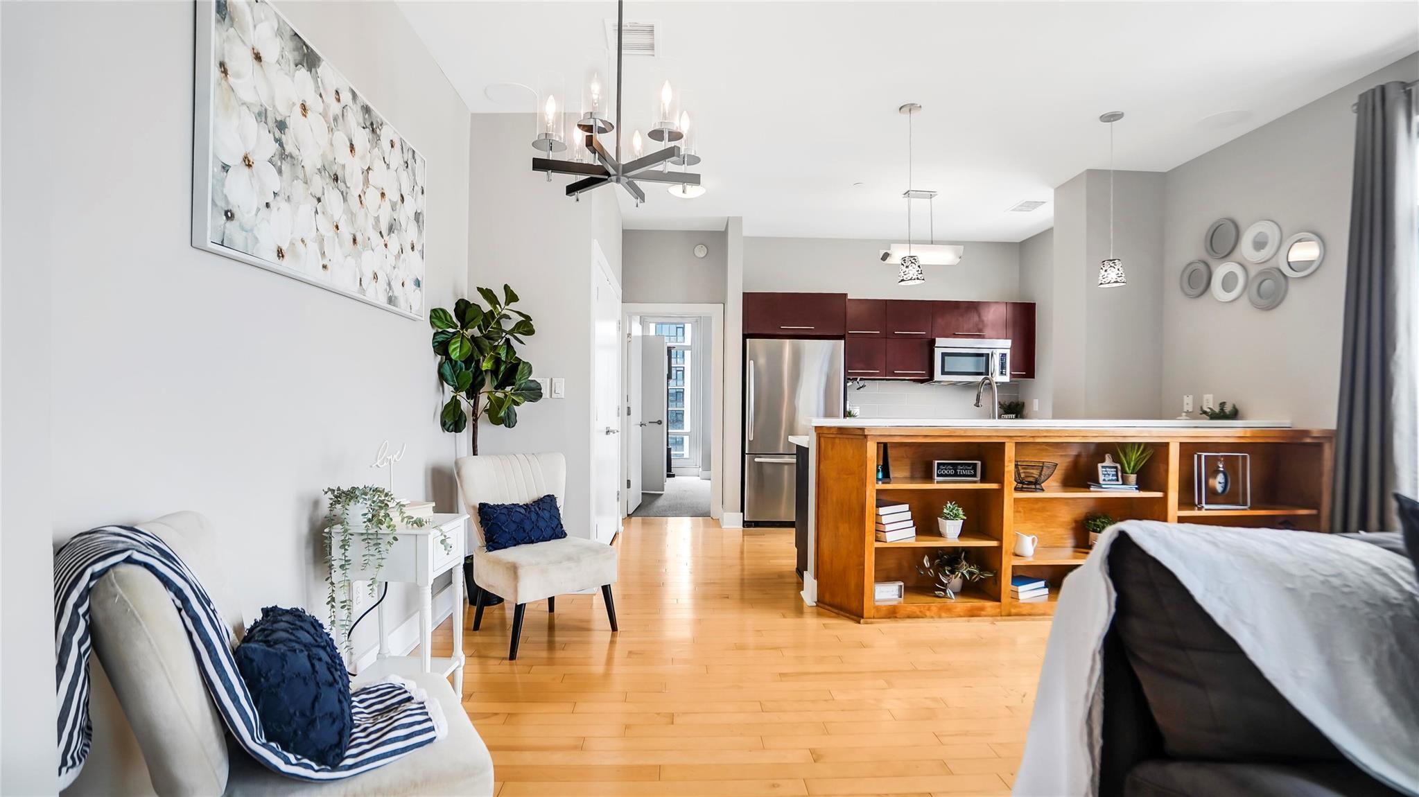 603 Davis ST #2204, Austin, TX 78701 photo 5