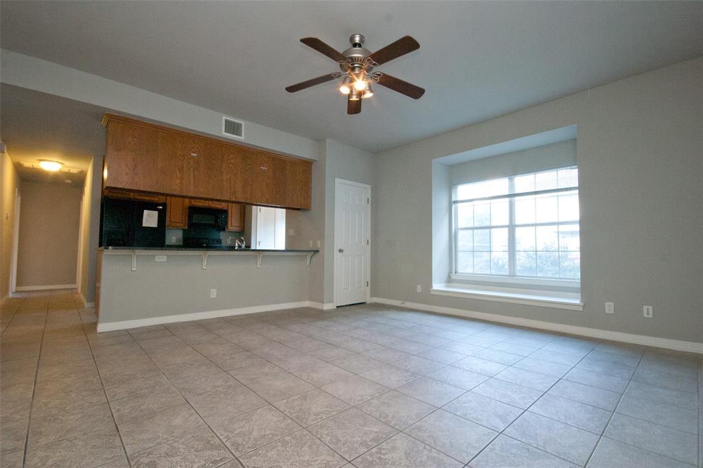 2410 Leon ST #202, Austin, TX 78705 photo 2