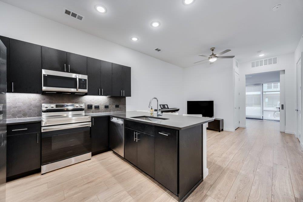 4801 Springdale RD #2107, Austin, TX 78723 photo 5