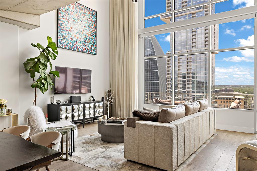 Photo of 800 W 5th ST # 1209, Austin TX 78703