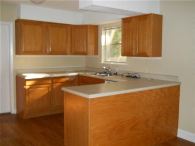 6007 Merriwood DR, Austin, TX 78745 photo 5