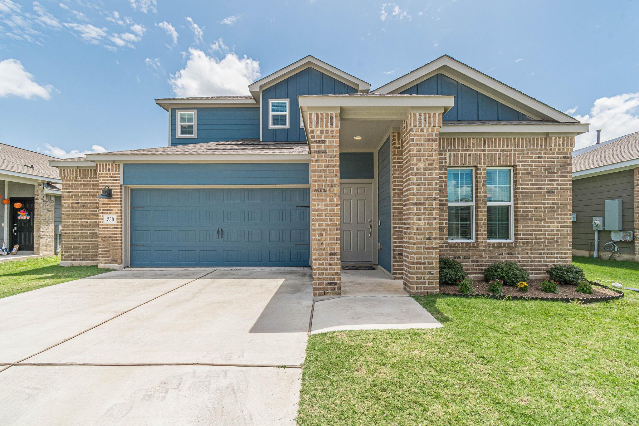 230 Madrid ST, Kyle, TX 78640 photo 2