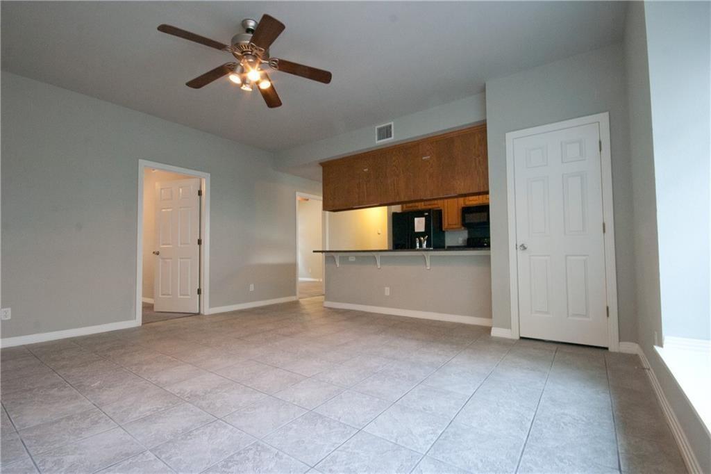 2410 Leon ST #103, Austin, TX 78705 photo 2