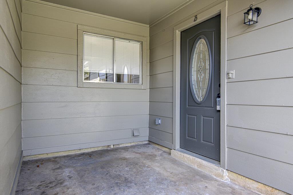 426 Chisholm Valley DR #B, Round Rock, TX 78681 photo 3