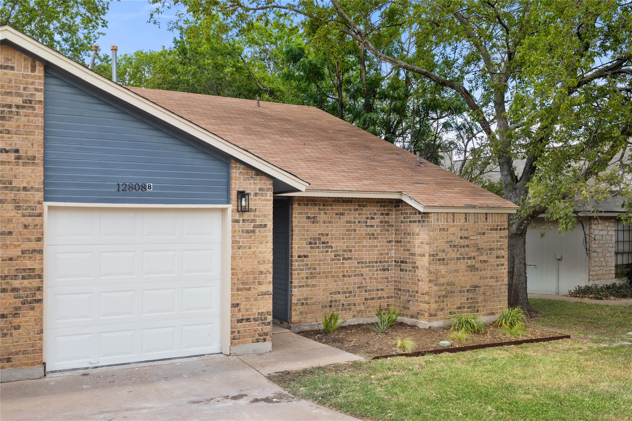 12808 Chromite ST, Austin, TX 78727 photo 2