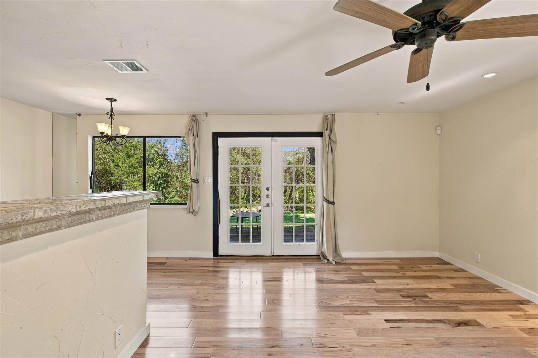 714 Ramble LN #A, Austin, TX 78745 photo 3