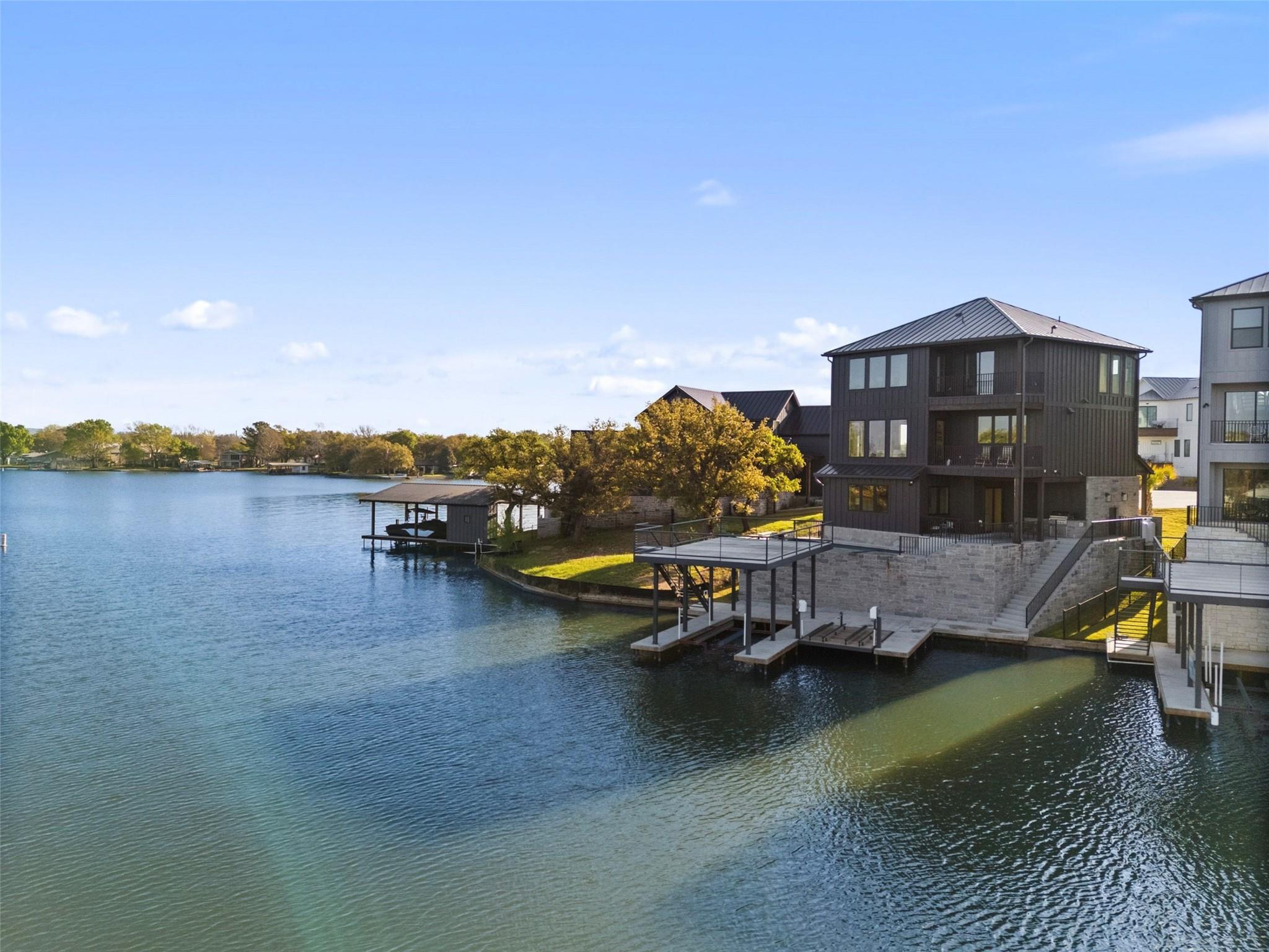 175 Pointview DR, Granite Shoals, TX 78654 photo 3