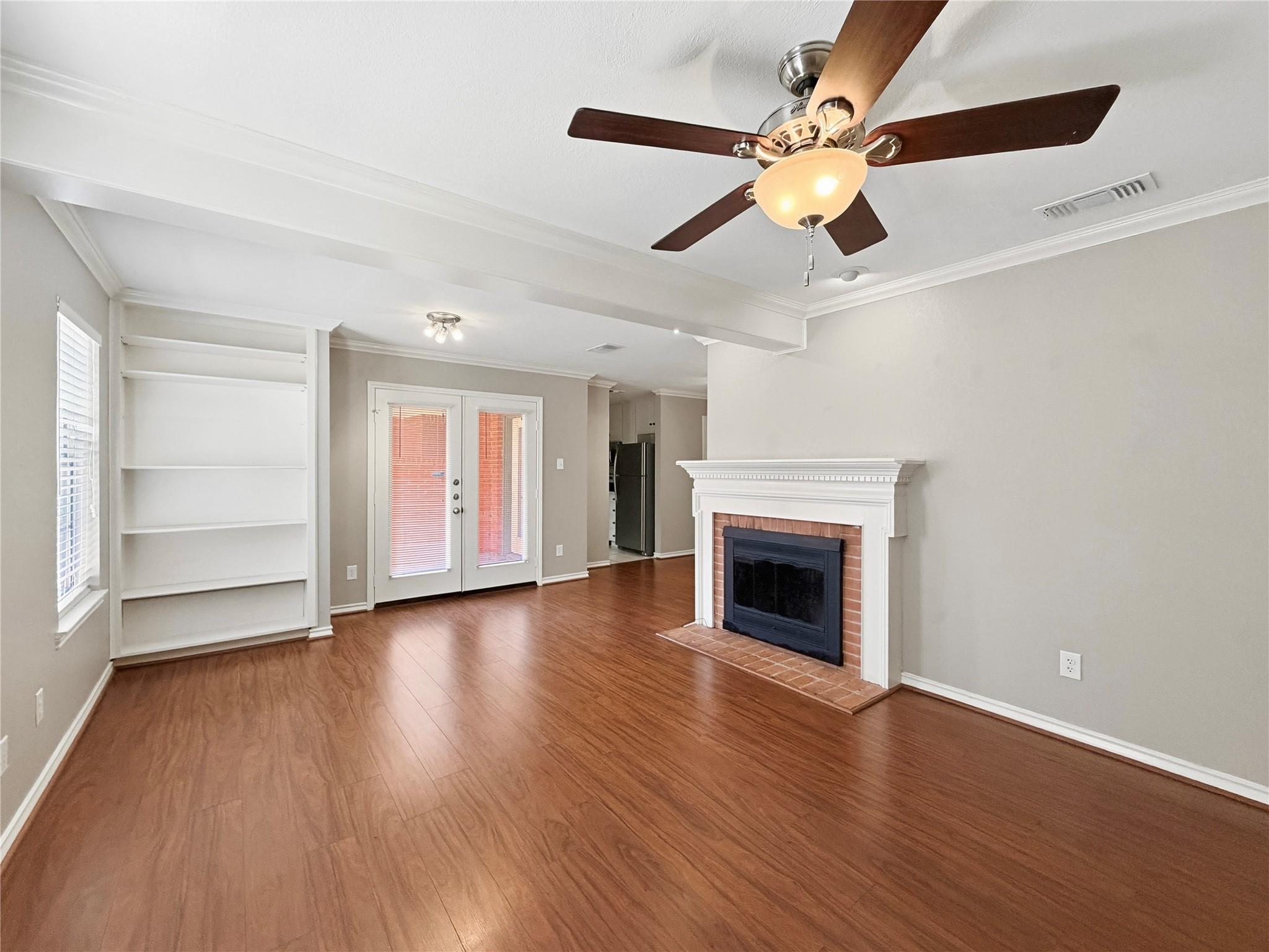Twenty 04 O 08 Enfield Condo
