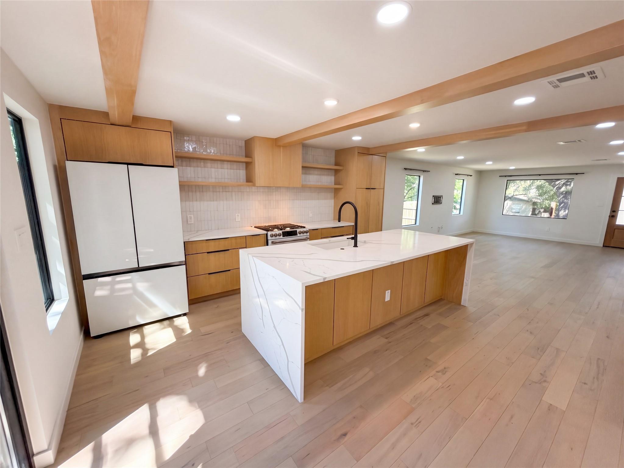 503 Park DR, Austin, TX 78704 photo 2