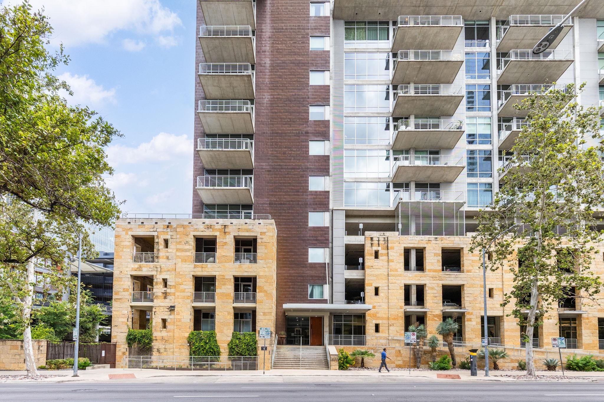 Photo of 800 W 5th ST # 1006, Austin TX 78703