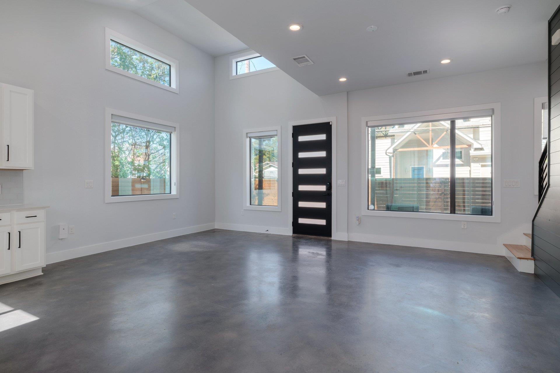 1104 2nd ST #2, Austin, TX 78702 photo 5