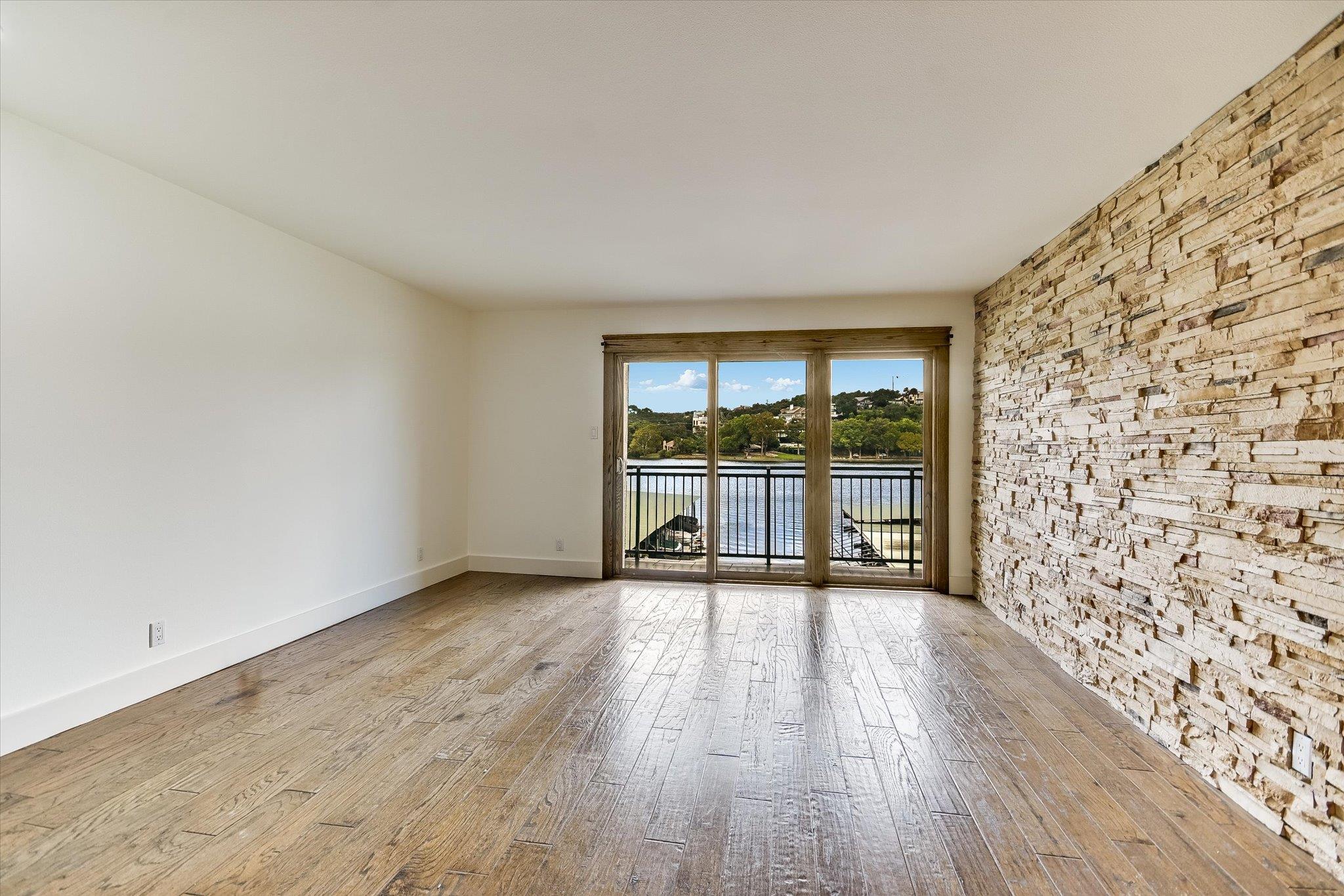 1500 Scenic DR #106, Austin, TX 78703 photo 4
