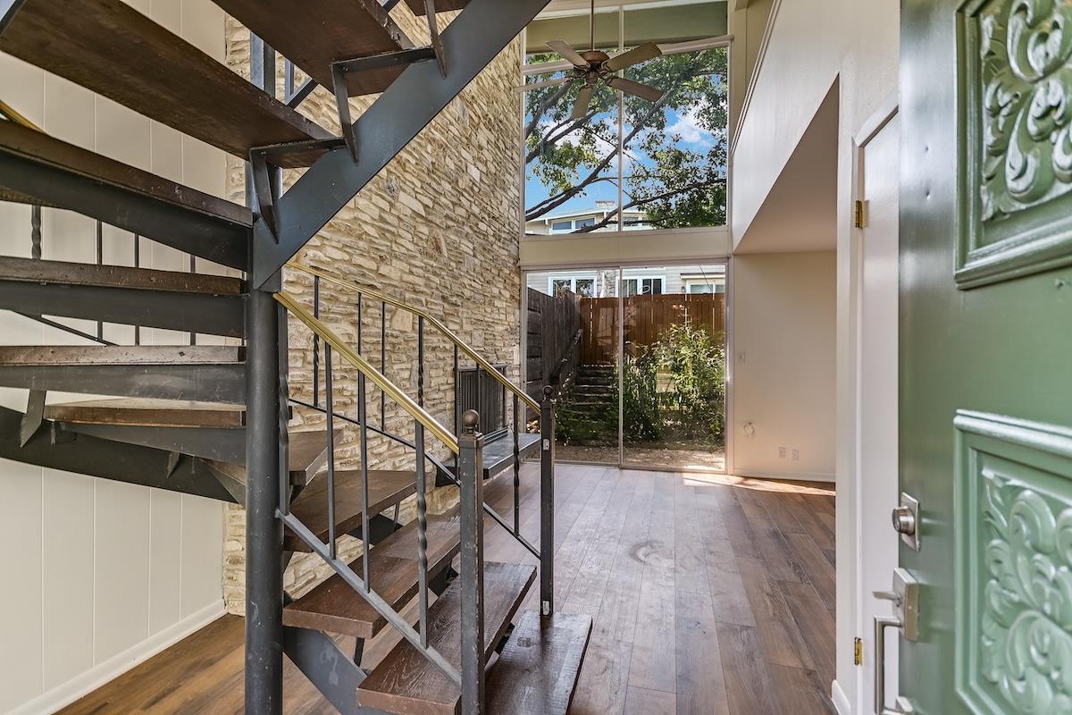 2103 12th ST, Austin, TX 78703 photo 2