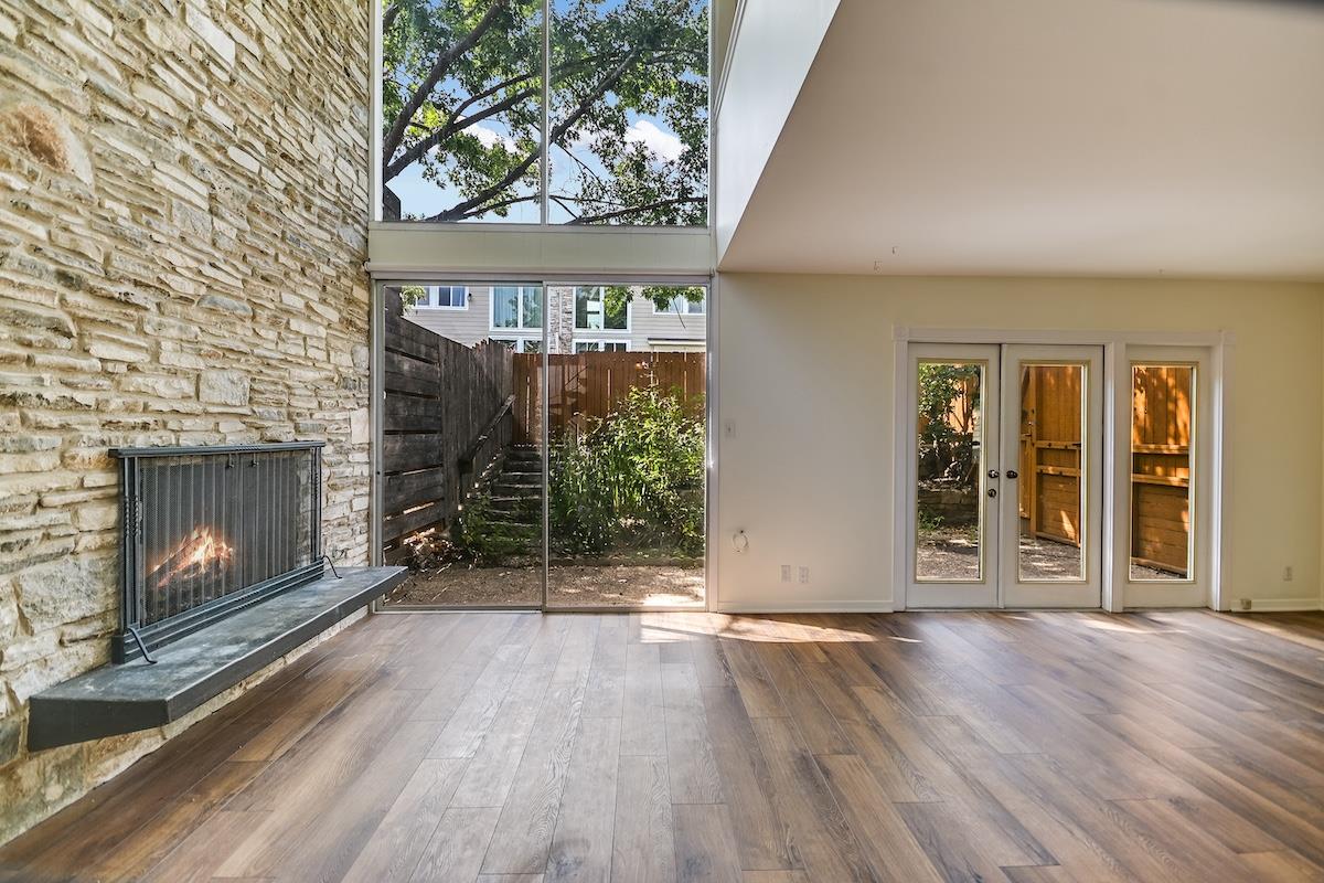 2103 12th ST, Austin, TX 78703 photo 4