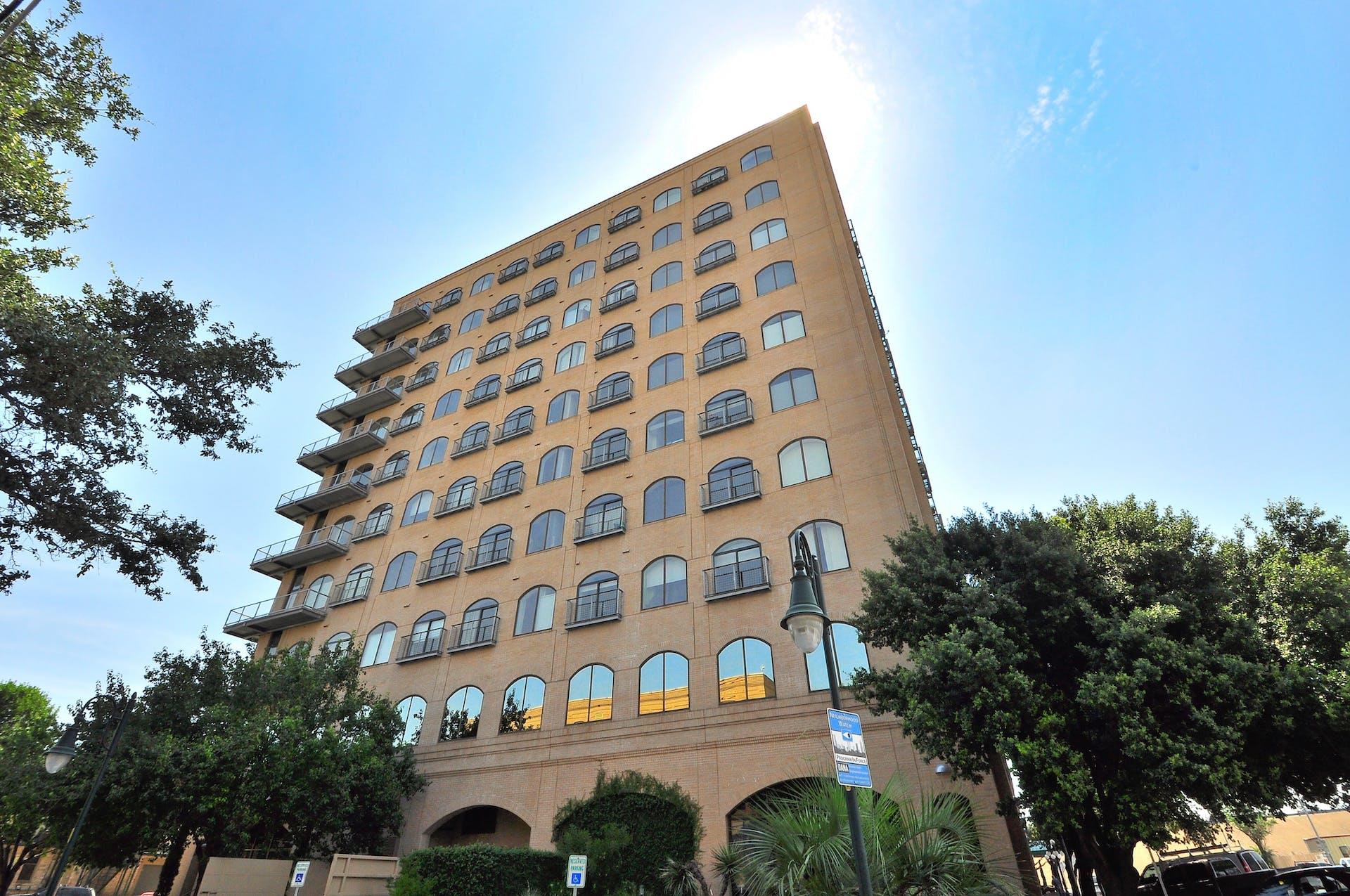 507 Sabine ST #908, Austin, TX 78701 photo 2