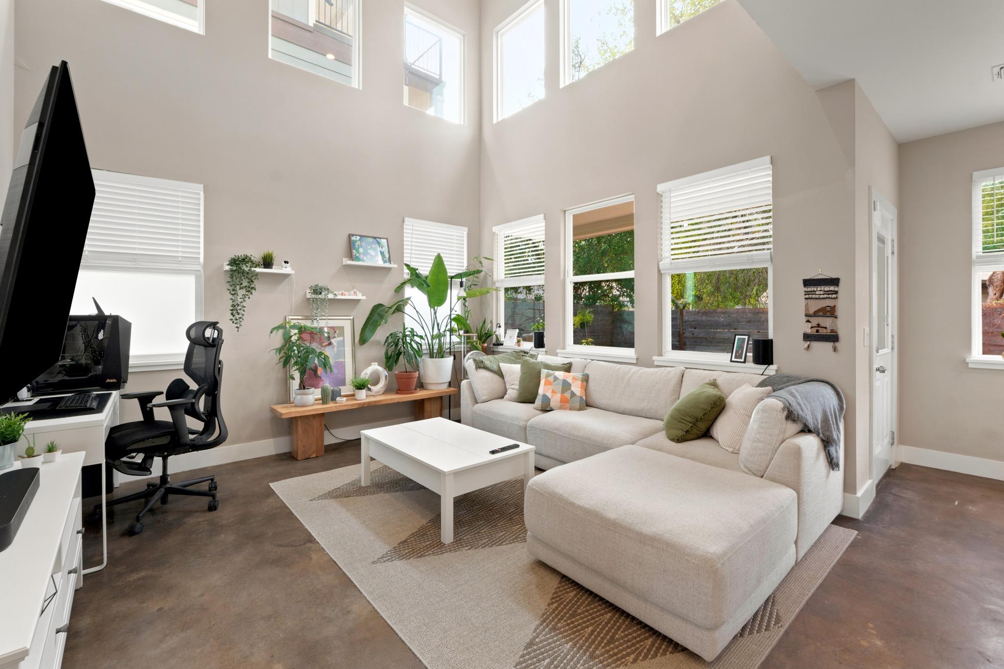 2927 Martin Luther King Jr BLVD #3, Austin, TX 78702 photo 4